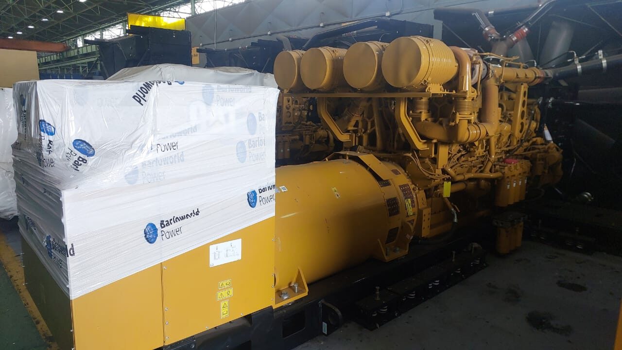 Supplier photo of an actual open-skid Caterpillar 3516E unit, shown as a representative example; not proof of all 11 unit configurations or conditions.